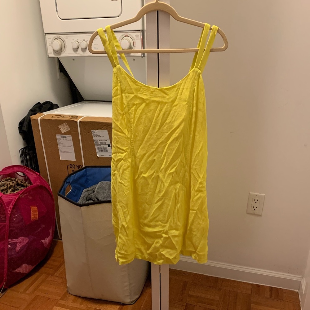 Yellow dress
